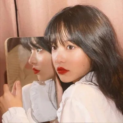 哀悼岩
